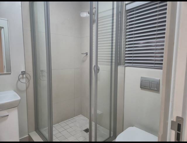 1 BEDROOM SECTIONAL TITLE FOR SALE IN UMHLANGA RIDGE